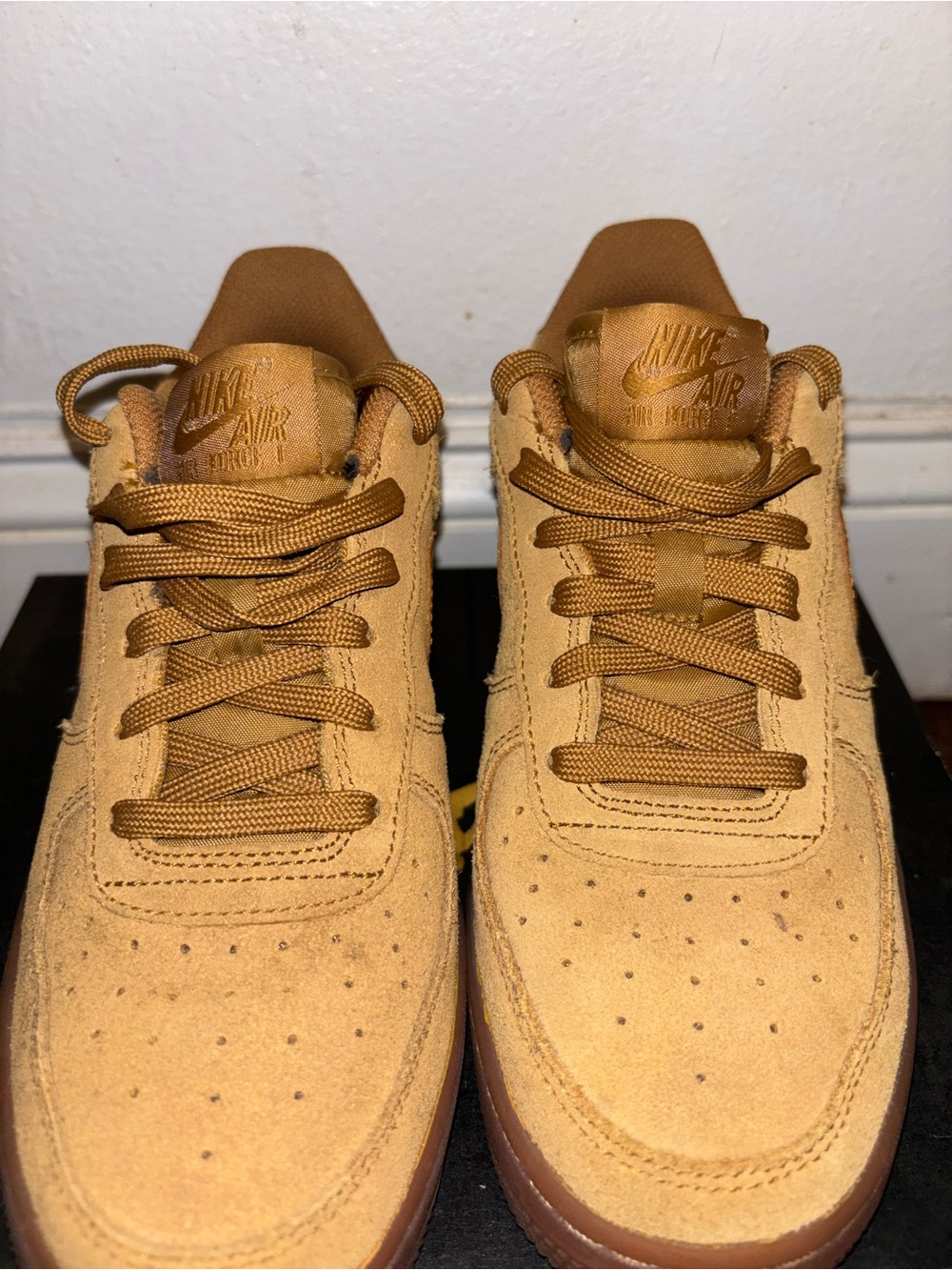 Nike Air Force size 5 youth Wheat Suede Sneakers - Tan - Picture 3 of 7